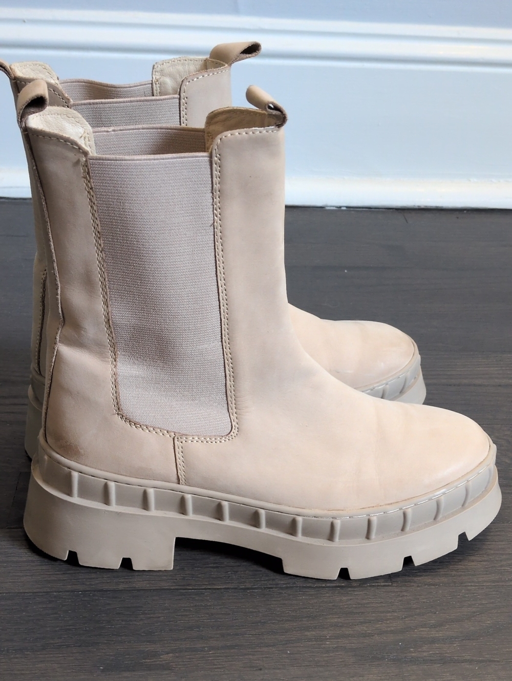 Steve Madden Barclay Boots Size 11